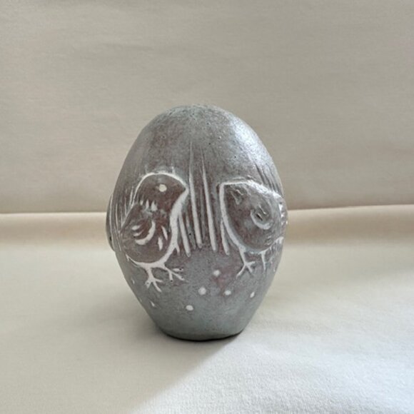 Vintage 1994 Isabel Bloom Chick Egg Sculpture - Picture 3 of 6